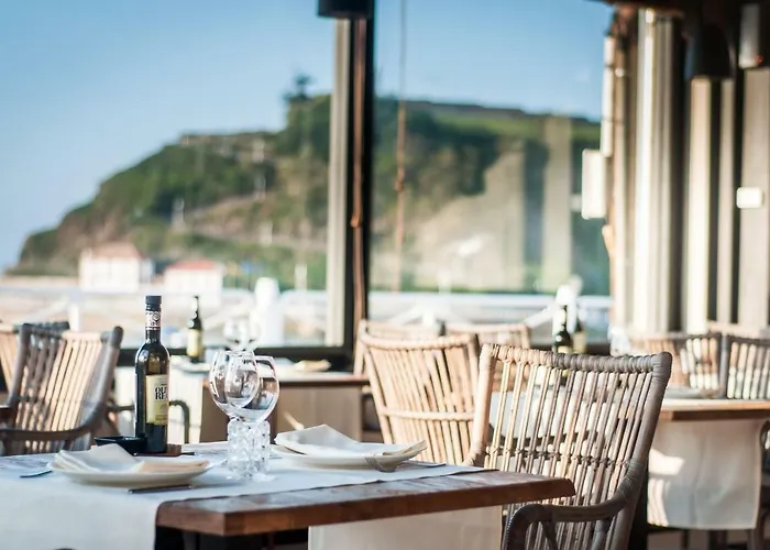 16 * Los Cristianos (Tenerife)